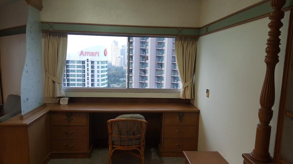 Ocean View Markland Condo Beach Road Soi 1 Pattaya Buitenkant foto